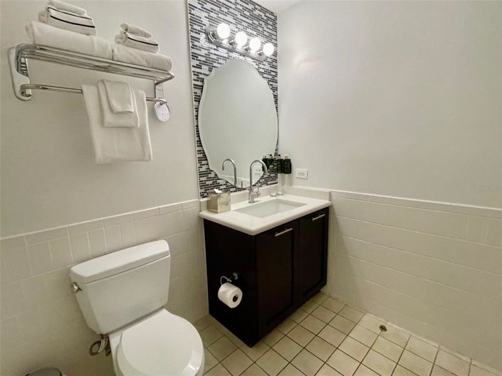 Image No.12-2 Bed Property for sale