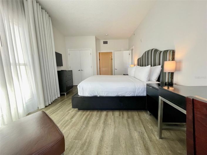 Image No.4-2 Bed Property for sale