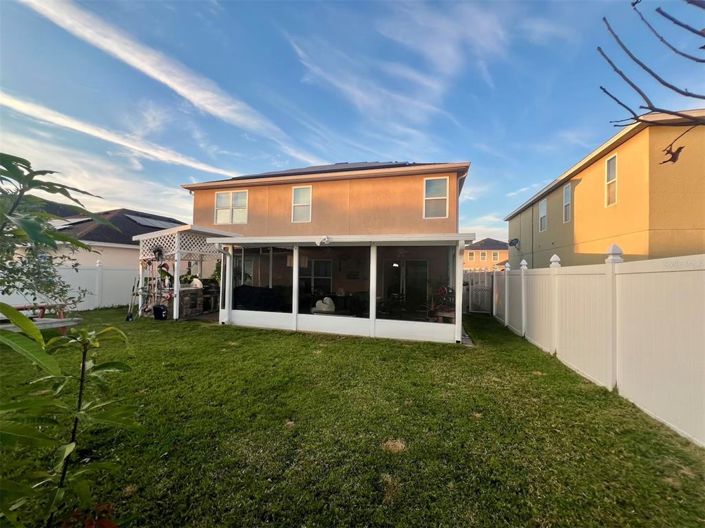 Image No.65-5 Bed Property for sale