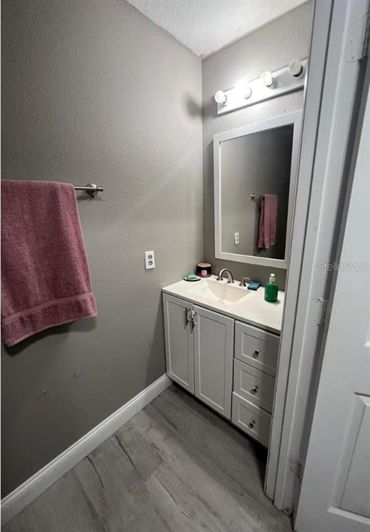 Image No.14-4 Bed Property for sale