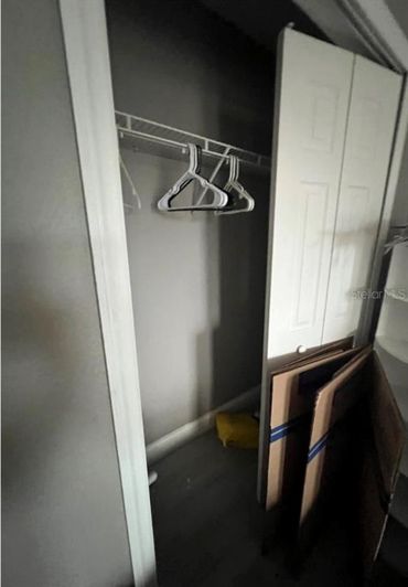 Image No.20-4 Bed Property for sale