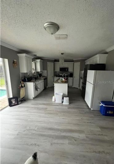 Image No.3-4 Bed Property for sale