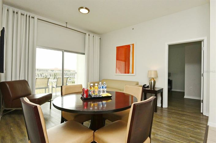 Image No.9-Propriété de 2 chambres à vendre à Celebration