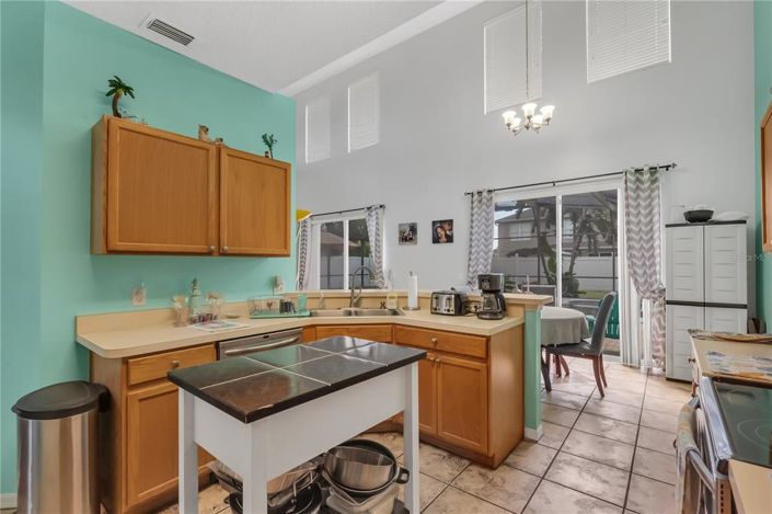 Image No.13-4 Bed Property for sale