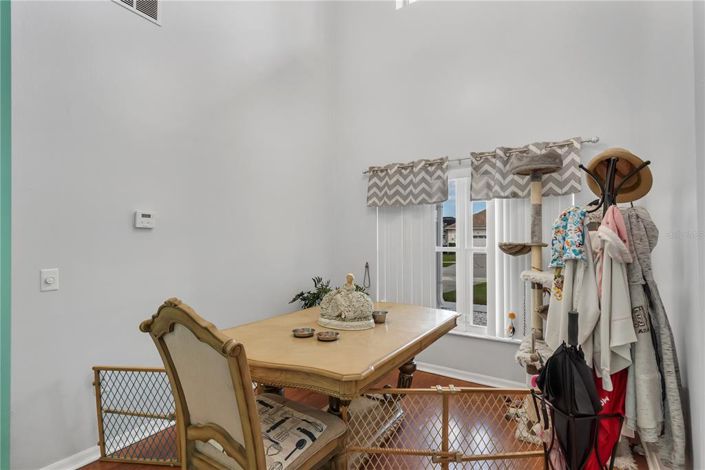 Image No.17-4 Bed Property for sale