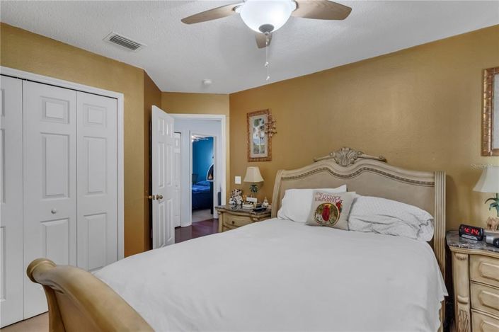 Image No.29-4 Bed Property for sale