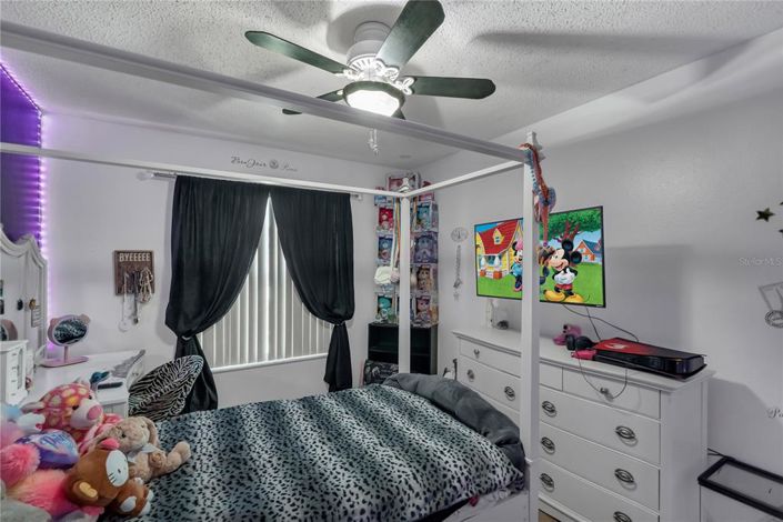 Image No.33-4 Bed Property for sale