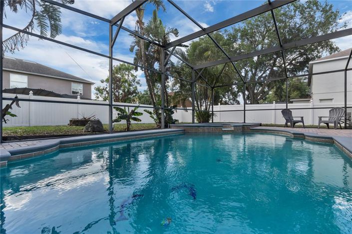 Image No.37-4 Bed Property for sale