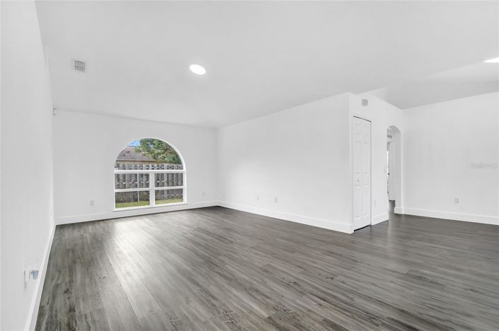 Image No.13-Propriété de 4 chambres à vendre à Kissimmee