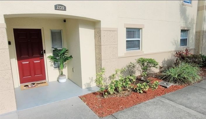 Image No.1-3 Bed Townhouse for sale