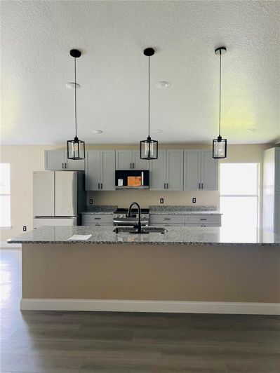 Image No.4-Propriété de 4 chambres à vendre à Kissimmee