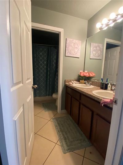 Image No.6-Propriété de 5 chambres à vendre à Kissimmee