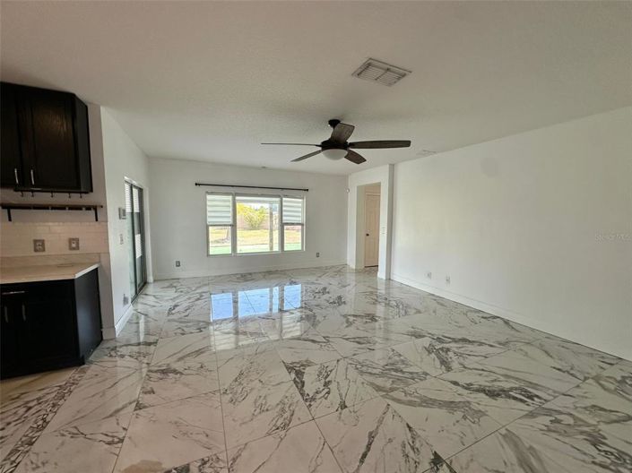 Image No.13-5 Bed Property for sale