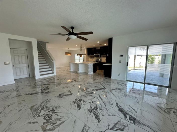 Image No.16-5 Bed Property for sale