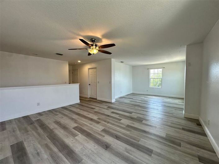 Image No.23-5 Bed Property for sale