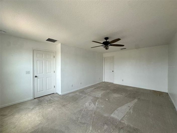 Image No.24-5 Bed Property for sale