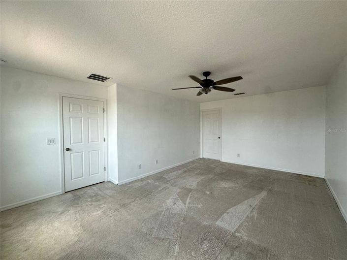 Image No.28-5 Bed Property for sale