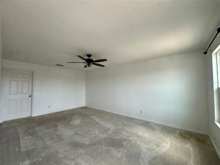 Image No.29-5 Bed Property for sale