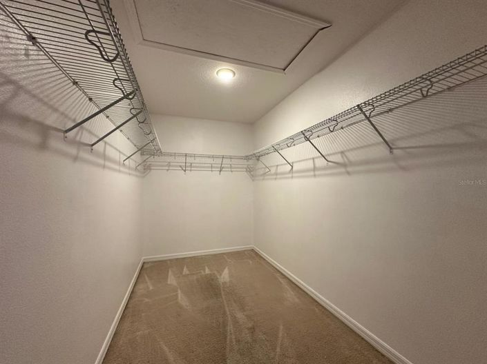 Image No.36-5 Bed Property for sale