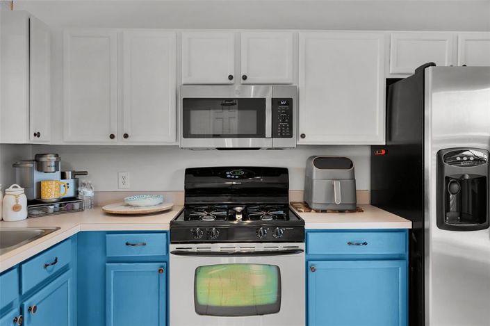 Image No.16-3 Bed Property for sale