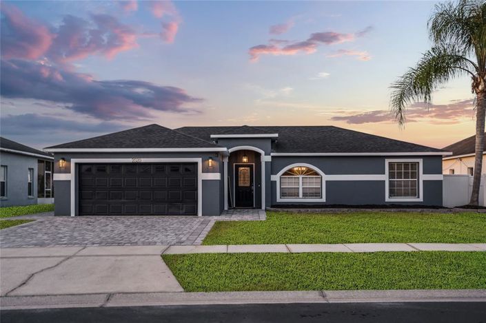 Image No.3-3 Bed Property for sale