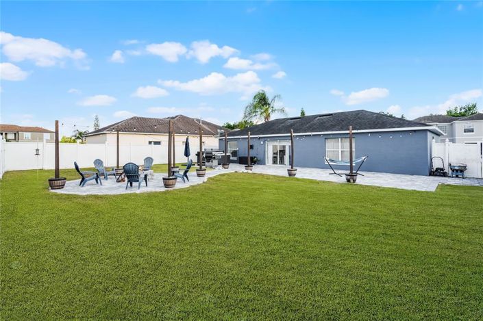 Image No.33-3 Bed Property for sale