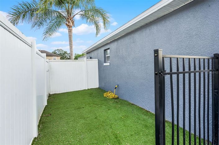 Image No.35-3 Bed Property for sale