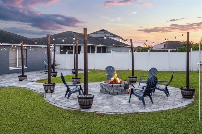 Image No.39-3 Bed Property for sale