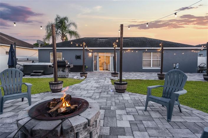 Image No.41-3 Bed Property for sale