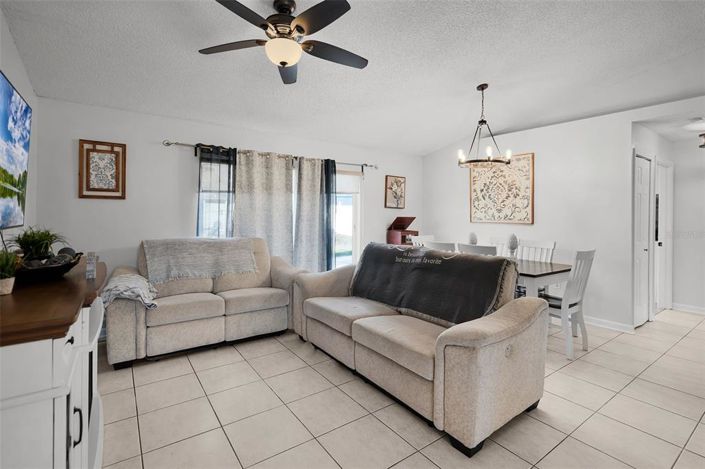 Image No.9-3 Bed Property for sale