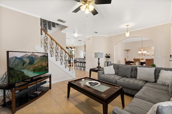 Image No.4-Propriété de 6 chambres à vendre à Kissimmee