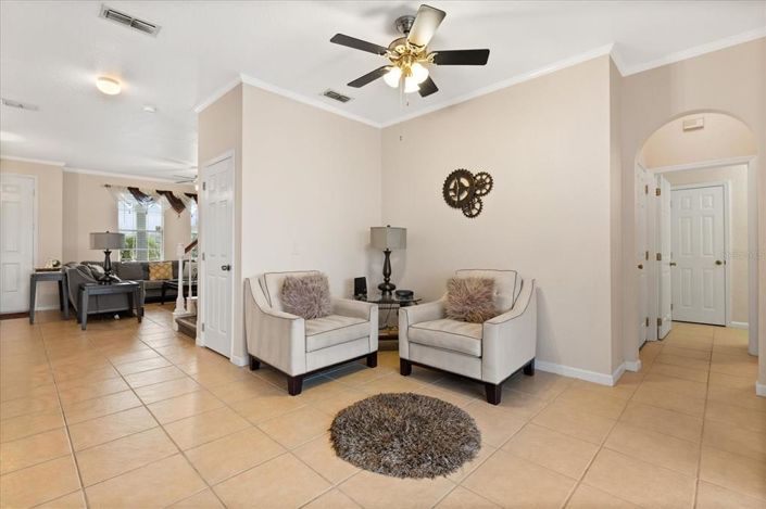 Image No.6-6 Bed Property for sale