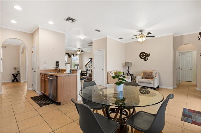 Image No.7-Propriété de 6 chambres à vendre à Kissimmee