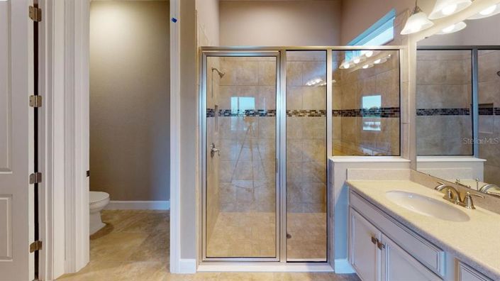 Image No.5-4 Bed Property for sale