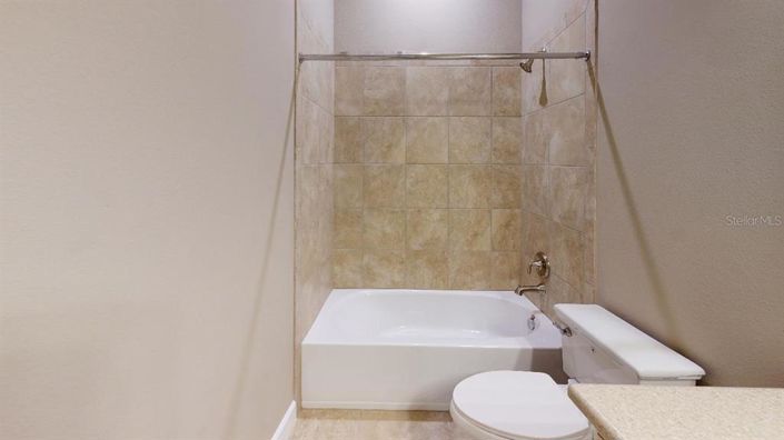 Image No.6-4 Bed Property for sale