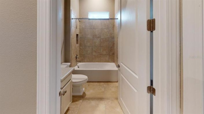 Image No.7-4 Bed Property for sale