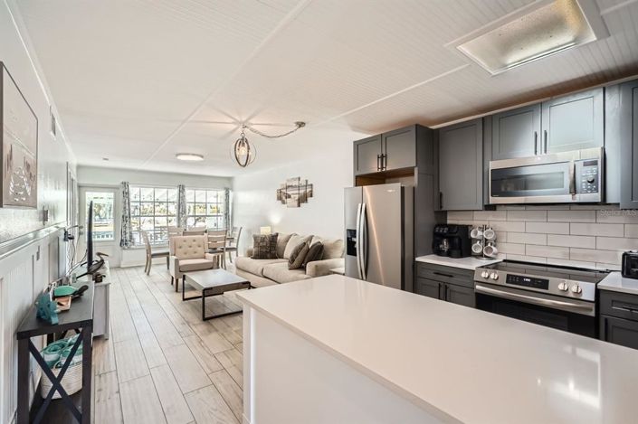 Image No.3-2 Bed Property for sale