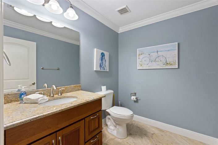 Image No.18-6 Bed Property for sale