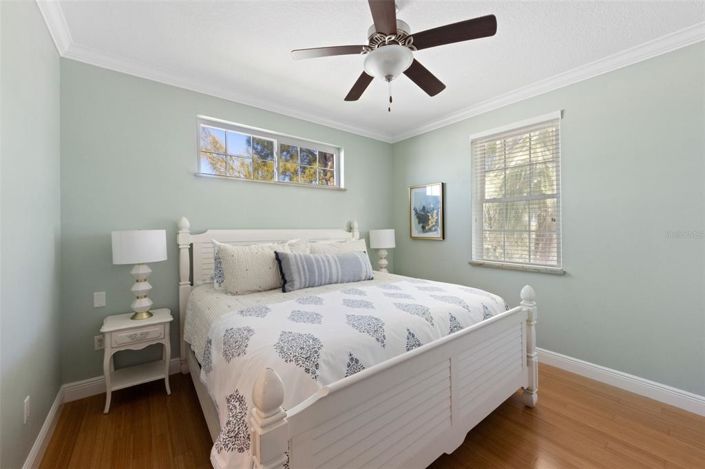 Image No.33-6 Bed Property for sale