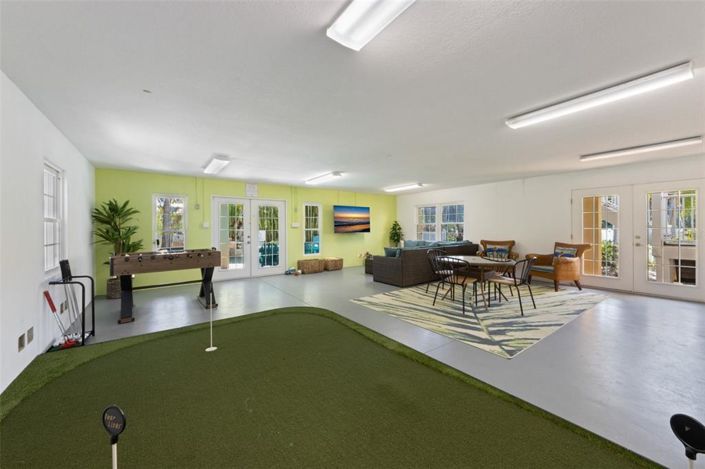 Image No.44-6 Bed Property for sale