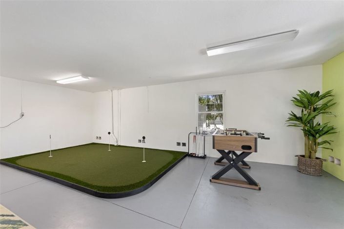 Image No.46-6 Bed Property for sale