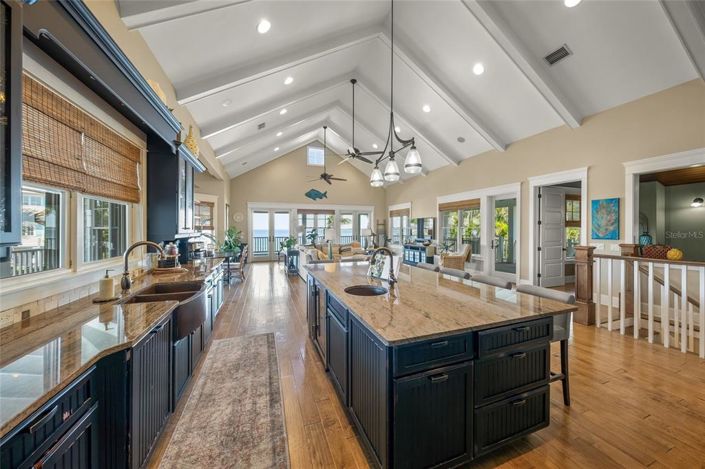 Image No.8-Propriété de 5 chambres à vendre à Holmes Beach