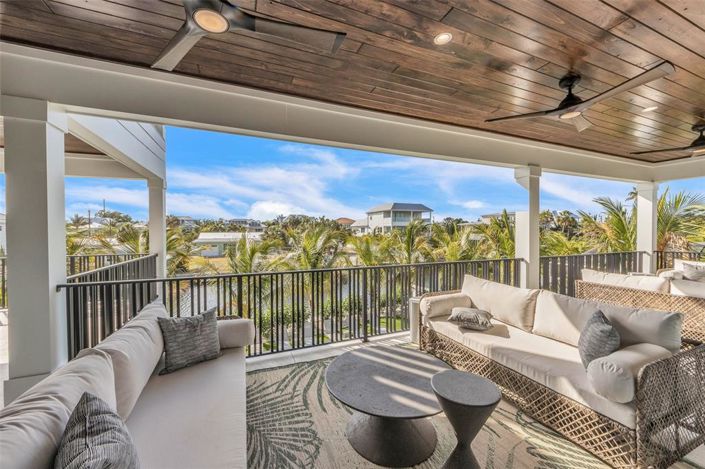 Image No.53-6 Bed Property for sale