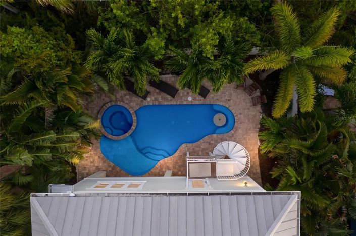 Image No.3-5 Bed Property for sale