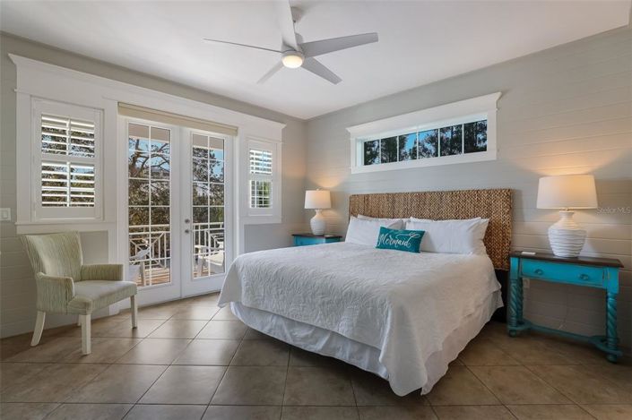 Image No.39-5 Bed Property for sale