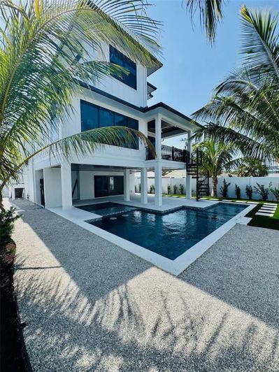 Image No.3-Propriété de 4 chambres à vendre à Holmes Beach