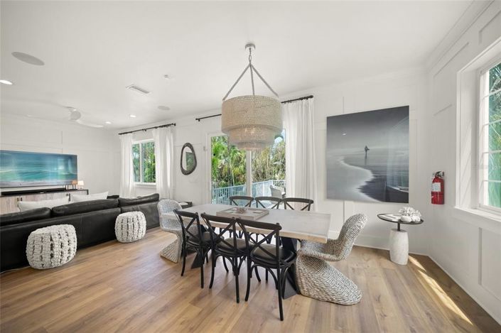 Image No.7-5 Bed Property for sale