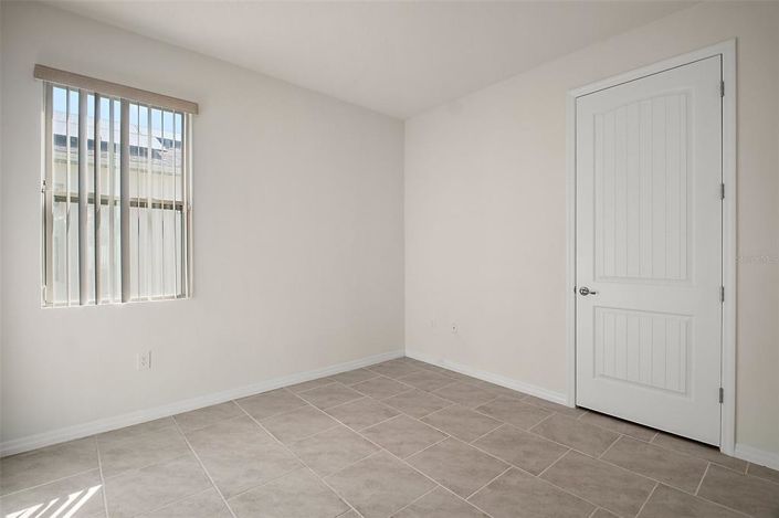 Image No.10-Propriété de 3 chambres à vendre à Clermont