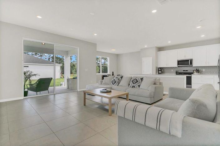 Image No.13-5 Bed Property for sale