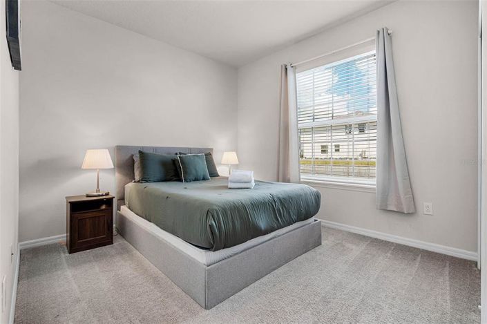 Image No.16-5 Bed Townhouse for sale